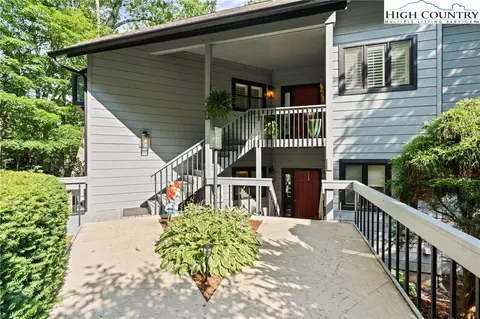 111 Grouse Moor Dr #111, Linville, NC 28646