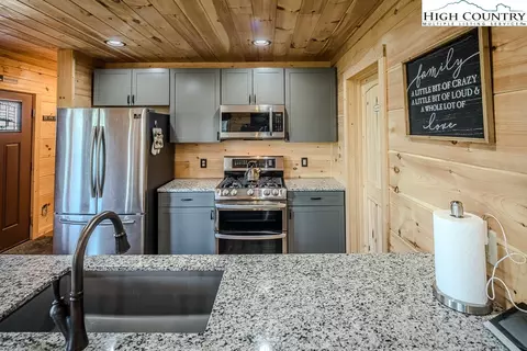 Kitchen - 322 Bar None Rd, Jefferson, NC 28640 photo 5 of 5