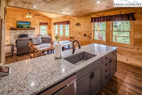 Kitchen - 322 Bar None Rd, Jefferson, NC 28640 photo 3 of 5
