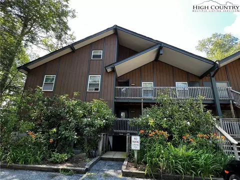1491 Sugar Mountain Dr #44, Sugar Mountain, NC 28604
