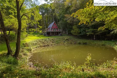 347 Howards Knob Rd, Boone, NC 28607 photo 4