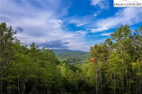 183 Marigold Rd, Boone, NC 28607 photo 3