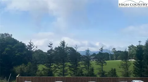 301 Pinnacle Inn Rd #2313, Beech Mountain, NC 28604