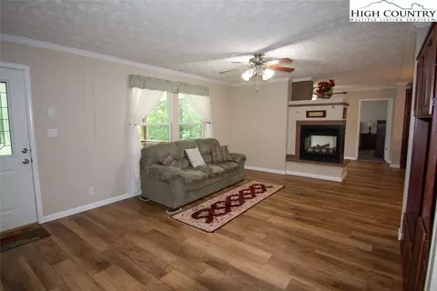 Living - 184 Sanctuary Dr, Crumpler, NC 28617 photo 2 of 3