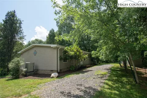 Exterior - 184 Sanctuary Dr, Crumpler, NC 28617 photo 5 of 10