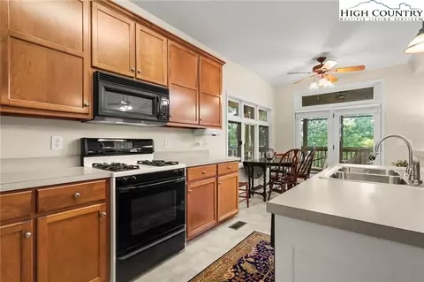 238 Summit Park Cir, Boone, NC 28607 photo 20