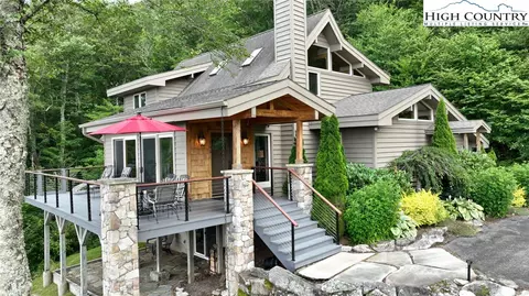 185 Dunbarton Rd, Banner Elk, NC 28604