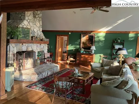 Living - 385 Belmont, Boone, NC 28607 photo 2 of 6