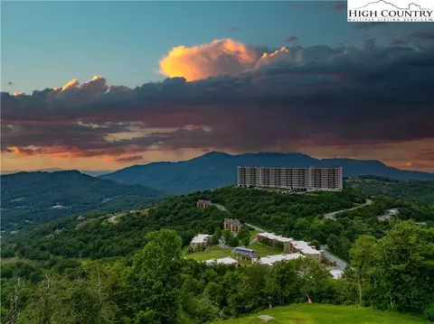 303 Sugar Top Dr #3226, Sugar Mountain, NC 28604