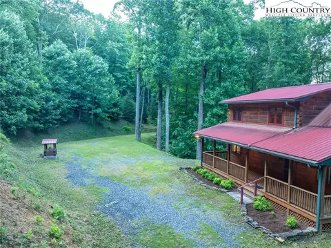 Exterior - 160 Capote Ct, Boone, NC 28607 photo 19 of 20