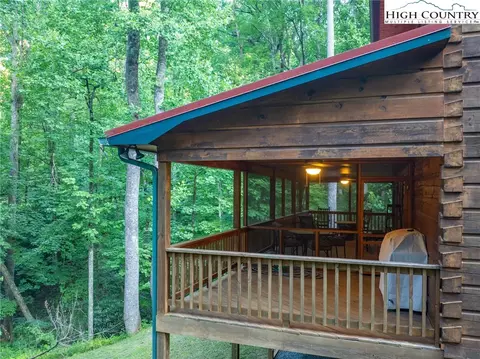 Exterior - 160 Capote Ct, Boone, NC 28607 photo 9 of 20