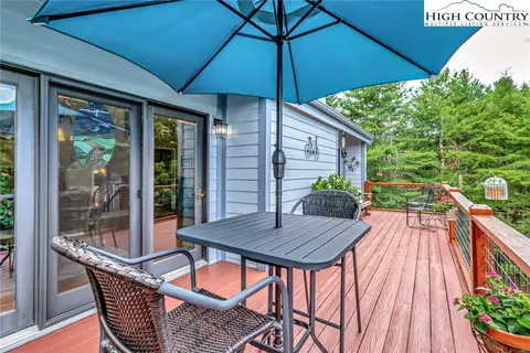 Exterior - 314 Heather St, Boone, NC 28607 photo 7 of 9