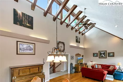 Dining - 314 Heather St, Boone, NC 28607 photo 6 of 6
