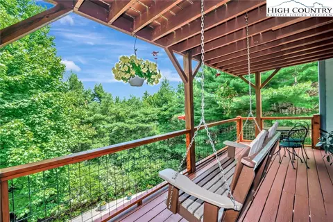 Exterior - 314 Heather St, Boone, NC 28607 photo 4 of 9