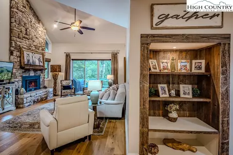 Living - 211 Grouse Moor Dr #211, Linville, NC 28646 photo 1 of 2