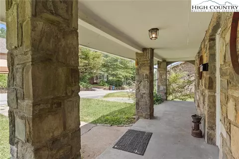 245 Green St, Boone, NC 28607 photo 9
