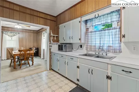 245 Green St, Boone, NC 28607 photo 20