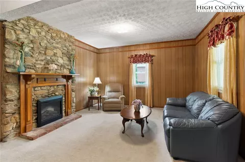 245 Green St, Boone, NC 28607 photo 12