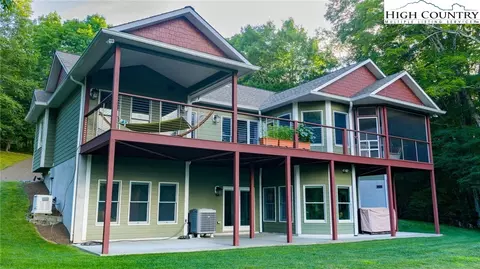 374 Bluff Ridge Rd, West Jefferson, NC 28694