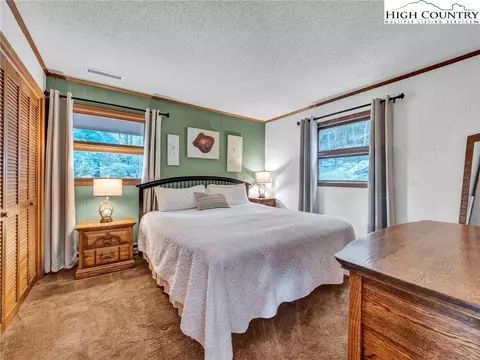 Bedroom - 166 Knob Hill Ln, Seven Devils, NC 28604 photo 1 of 7