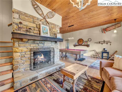 Living - 166 Knob Hill Ln, Seven Devils, NC 28604 photo 4 of 5