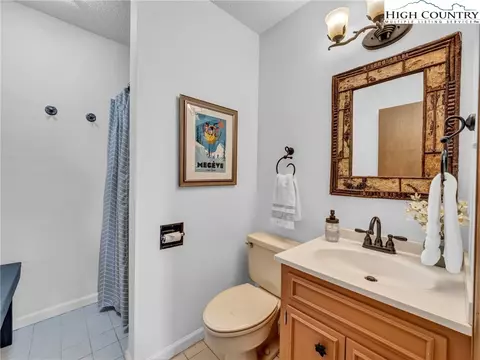 Bath - 166 Knob Hill Ln, Seven Devils, NC 28604 photo 2 of 2