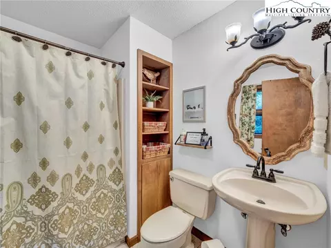 Bath - 166 Knob Hill Ln, Seven Devils, NC 28604 photo 1 of 2