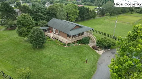 1453 Big Flatts Church Rd, Fleetwood, NC 28626