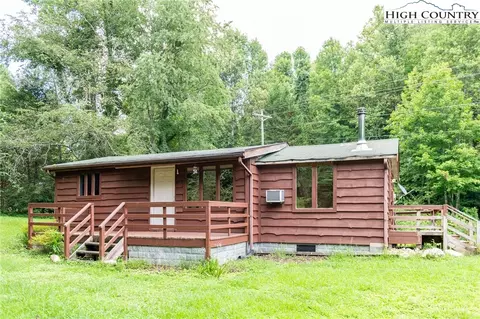 6659 Kendell Town Rd, Ferguson, NC 28624