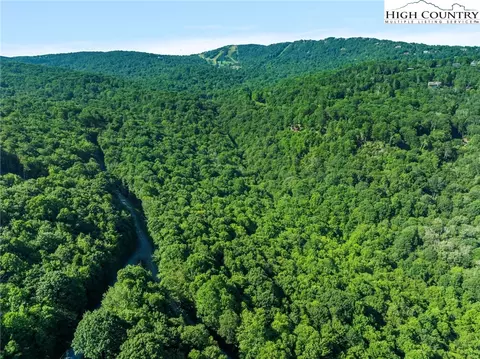 303 Locust Ridge Rd, Beech Mountain, NC 28604 photo 11