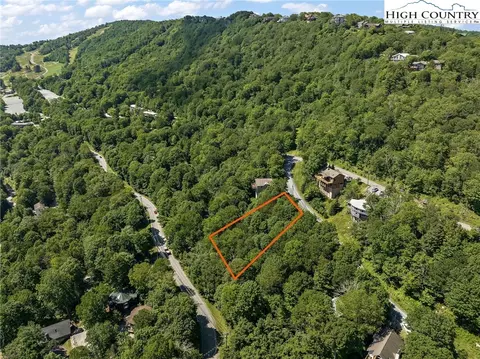 106 Northridge Ln, Beech Mountain, NC 28604 photo 16