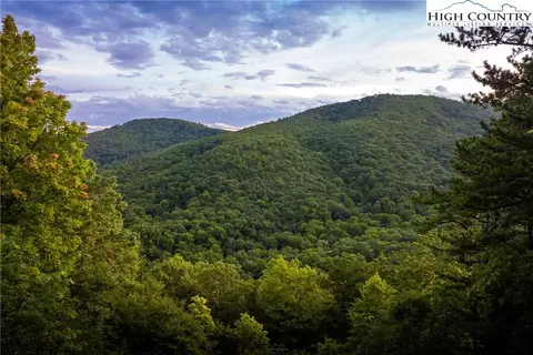 1241 Reynolds Pkwy, Boone, NC 28607