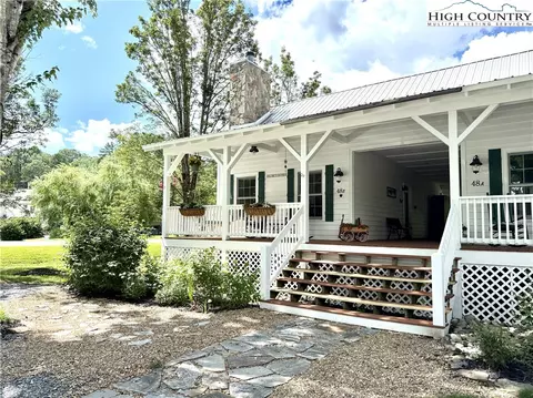 48 Fish Camp Cir #B, Newland, NC 28657