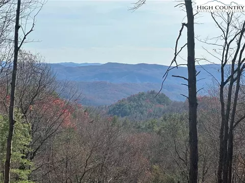 48 Wildcat Wilderness Pkwy, Deep Gap, NC 28618 photo 3