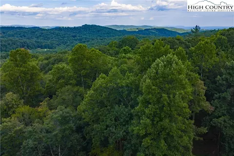 48 Wildcat Wilderness Pkwy, Deep Gap, NC 28618 photo 28