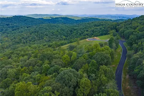 48 Wildcat Wilderness Pkwy, Deep Gap, NC 28618 photo 27