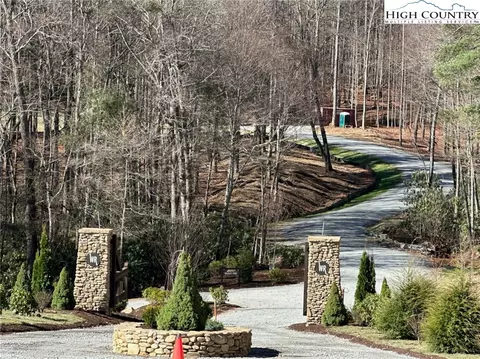 48 Wildcat Wilderness Pkwy, Deep Gap, NC 28618 photo 5