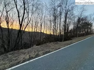 904 Pinnacle Ridge Rd, Beech Mountain, NC 28604 photo 7