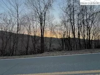 904 Pinnacle Ridge Rd, Beech Mountain, NC 28604 photo 8