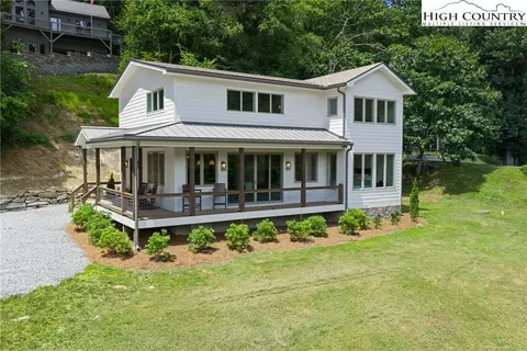 2181 Broadstone Rd, Banner Elk, NC 28604