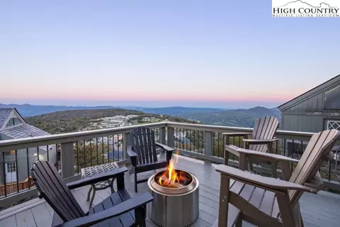 Exterior - 105 Beechtop Rd, Beech Mountain, NC 28604 photo 1 of 2