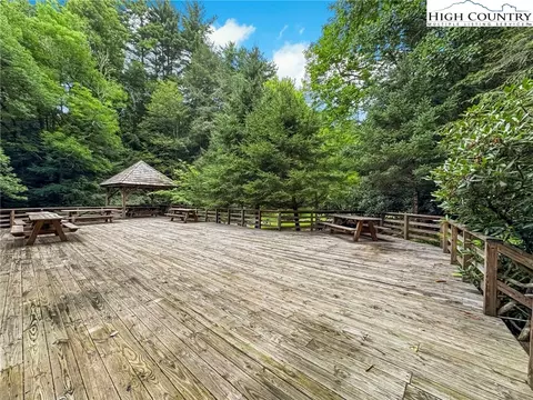 Exterior - 323 Near Sawrey #2, Boone, NC 28607 photo 5 of 7