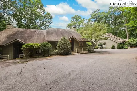 Exterior - 323 Near Sawrey #2, Boone, NC 28607 photo 6 of 7