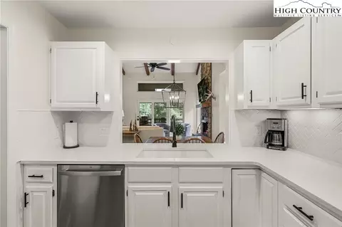 Kitchen - 323 Near Sawrey #2, Boone, NC 28607 photo 2 of 5