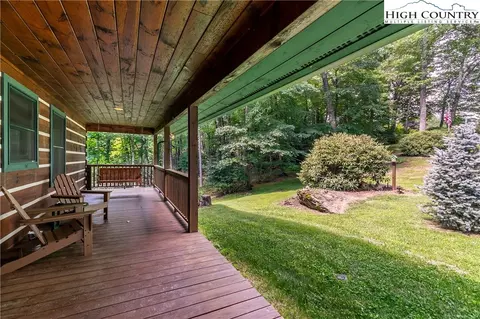 Exterior - 2977 N Pine Run Rd, Boone, NC 28607 photo 8 of 9