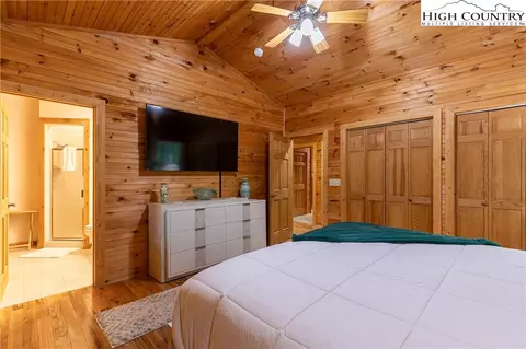 Bedroom - 2977 N Pine Run Rd, Boone, NC 28607 photo 2 of 6