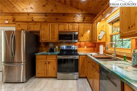 Kitchen - 2977 N Pine Run Rd, Boone, NC 28607 photo 1 of 1