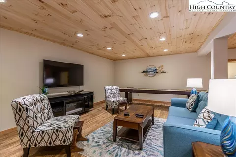 Living - 2977 N Pine Run Rd, Boone, NC 28607 photo 3 of 3