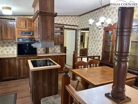 Kitchen - 32 Stoneacres Ln, Independence, VA 24348 photo 1 of 2