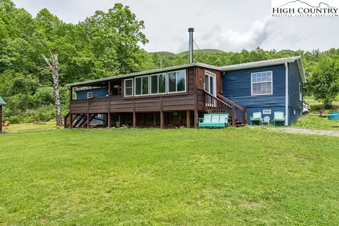 285 Roaring Fork Rd, Todd, NC 28684